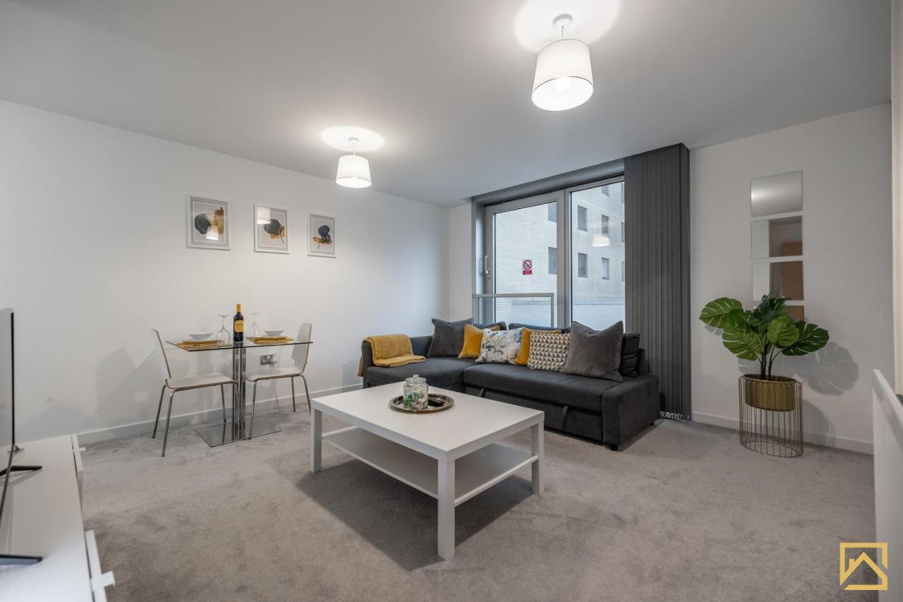 Modern 1 Bed In Central Mk, Free Parking, Smart Tv, Manhattan House By Valore Property Services Milton Keynes Esterno foto
